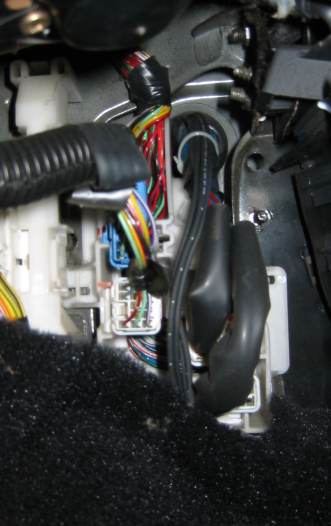 Kickpanel speaker wiring